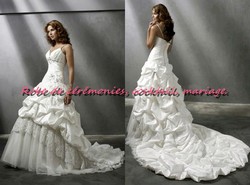 Robe de mariée SMP blanche à bretelle VENDU avec jupon adapté.