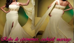 Robe de soirée beige asymétrique