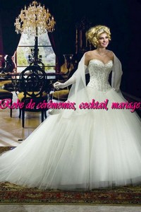 Robe de mariée bustier coeur blanche VENDU avec jupon adapté