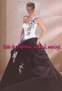 Robe de mariée NV blanche et violet asymétrique VENDU avec jupon adapté.