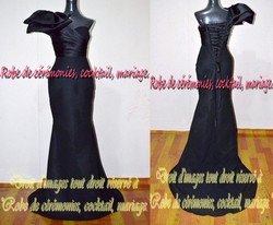 Robe de soirée noir coupe sirène.