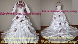 Robe de mariée ivoire et bordeaux avec col américain remplit VENDU avec jupon adapté & boléro.