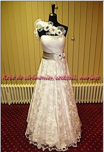Robe de mariée SMP blanche et argenté coupe empire