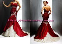 Robe de mariée Rouge & blanc coupe sirène !