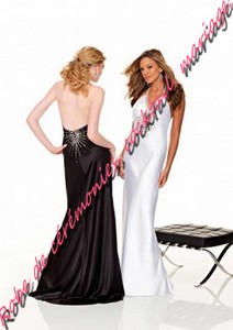 Robe de soirée noir dos nue avec strass argenté
