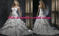 Robe de mariée romantique blanche à volant bustier en coeur plissé VENDU avec jupon adapté.