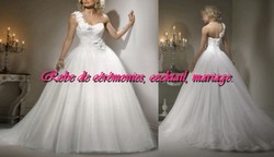 Robe de mariée blanche asymétrique bretelle floral VENDU avec jupon adapté.