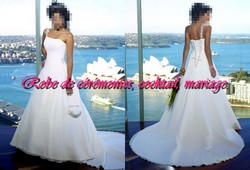 Robe de mariée blanche SMP coupe trapèze VENDU avec jupon adapté.
