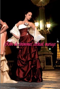 Robe de mariée glamour bordeaux & blanc VENDU avec étole
