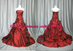 Robe de mariée Bordeaux à fleur VENDU avec jupon adapté
