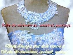 Robe de mariée Turquoise et blanc VENDU avec jupon adapté & tour de cou