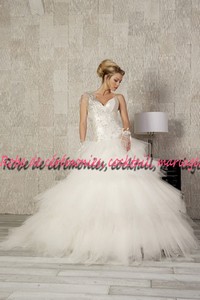 Robe de mariée blanc et noir asymétrique VENDU avec jupon adpaté